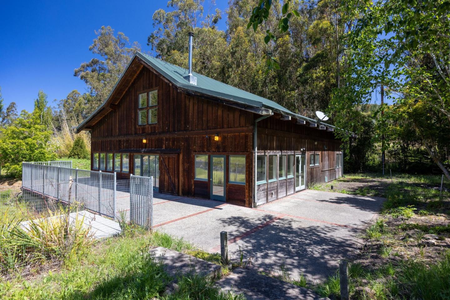 Detail Gallery Image 12 of 51 For 1770 Higgins Canyon Rd, Half Moon Bay,  CA 94019 - – Beds | – Baths