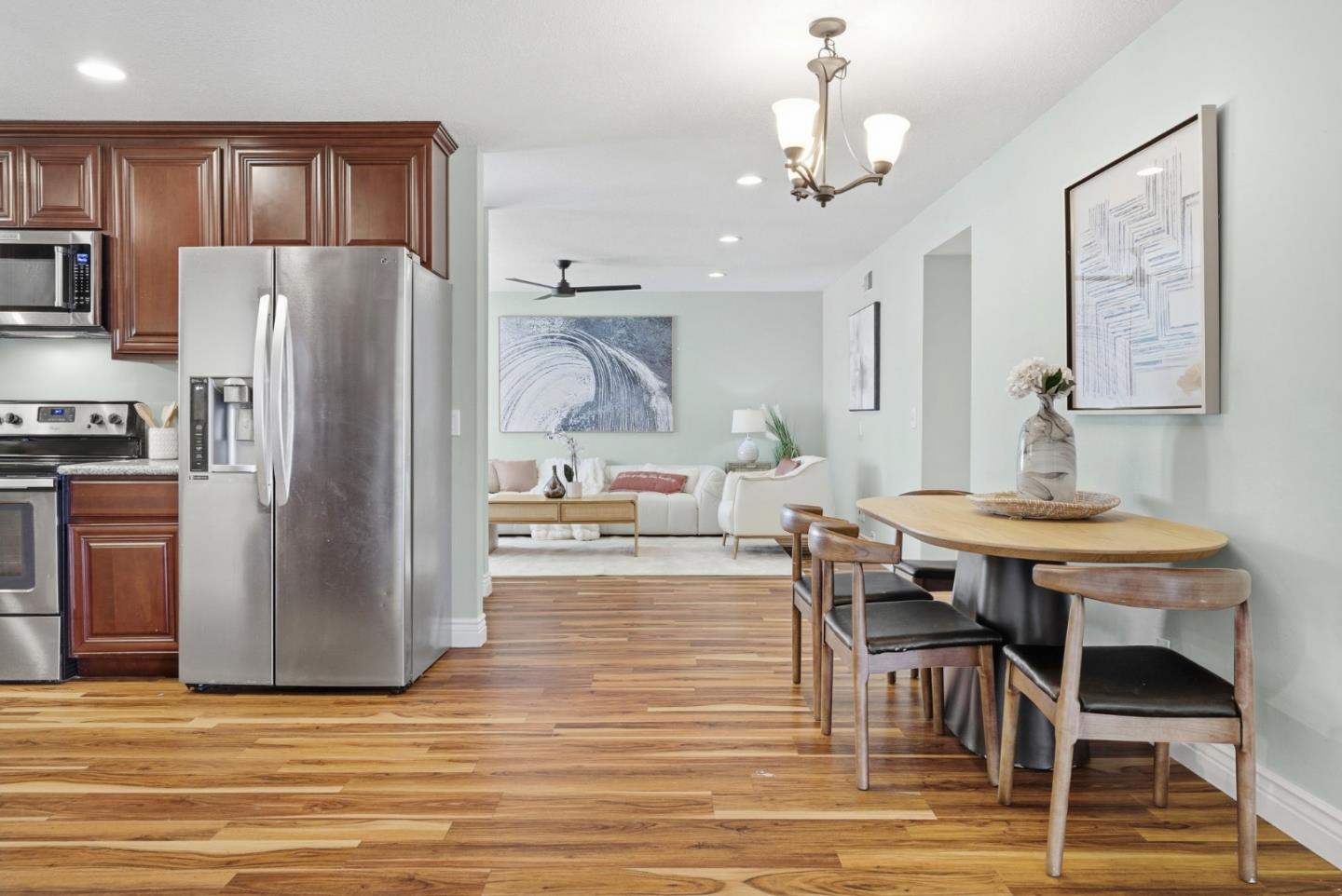 Detail Gallery Image 7 of 39 For 5756 Pontiac, San Jose,  CA 95123 - 3 Beds | 2 Baths