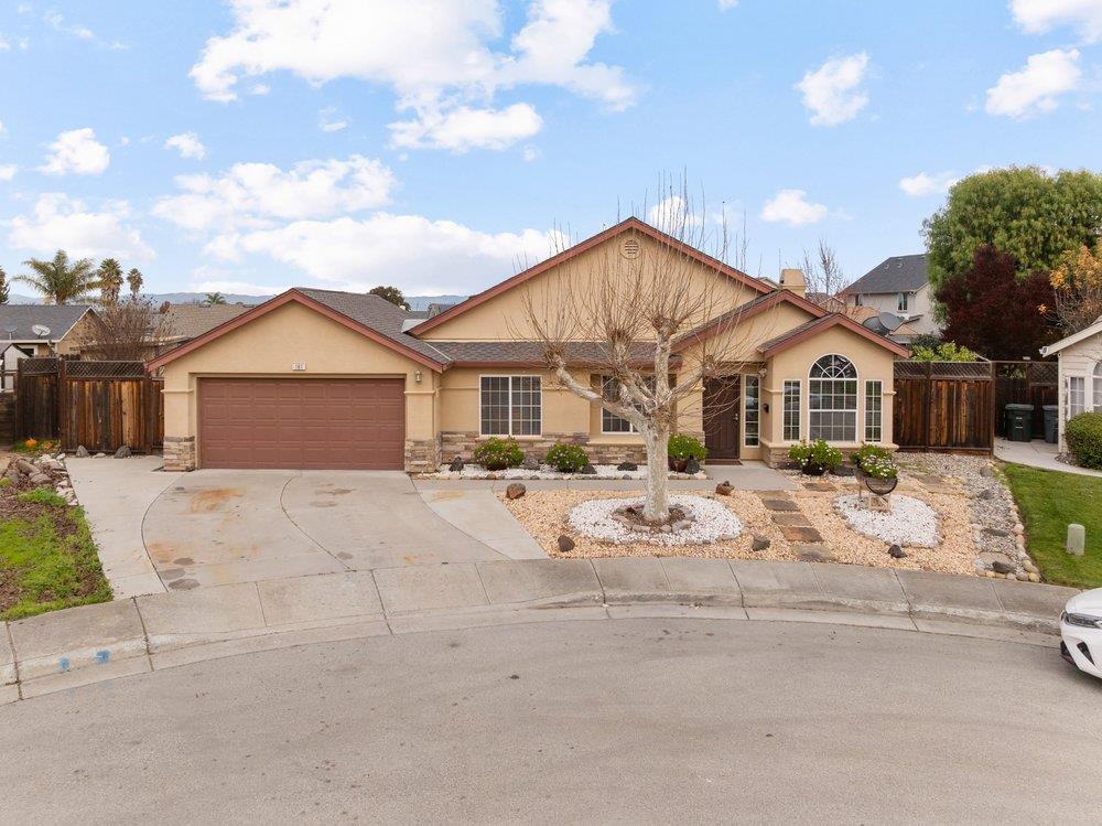 Detail Gallery Image 48 of 56 For 161 Amber Ct, Hollister,  CA 95023 - 3 Beds | 2 Baths