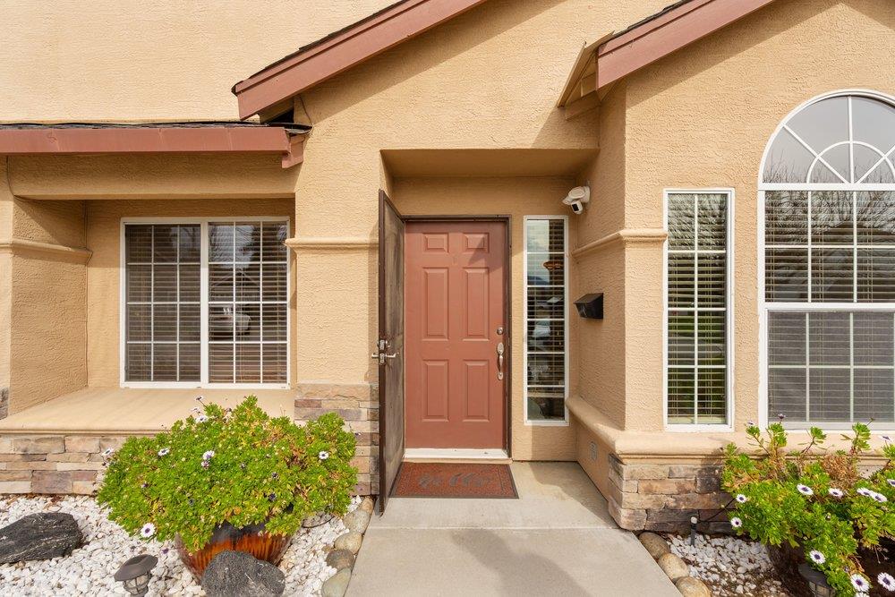 Detail Gallery Image 6 of 56 For 161 Amber Ct, Hollister,  CA 95023 - 3 Beds | 2 Baths