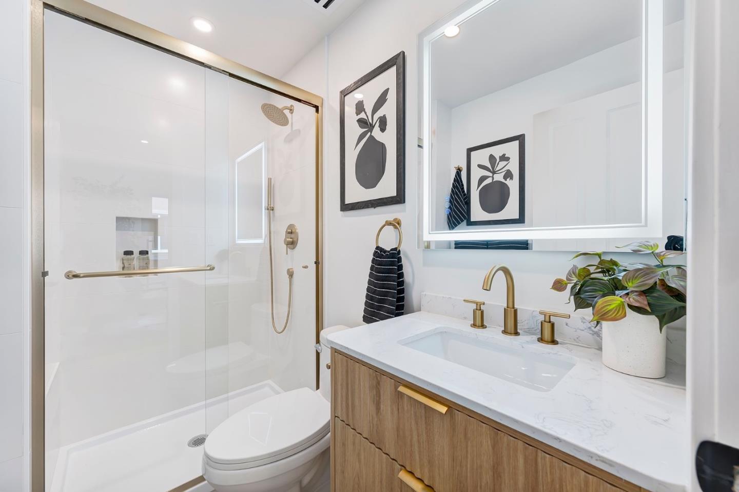 Photo #17: ML82032887 Listing: Photo #17