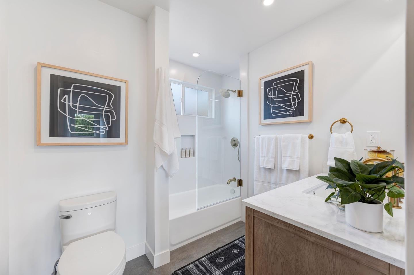 Photo #19: ML82032887 Listing: Photo #19