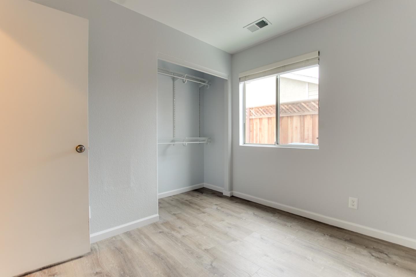 Detail Gallery Image 14 of 28 For 2041 Evelyns Dr, Hollister,  CA 95023 - 4 Beds | 2 Baths