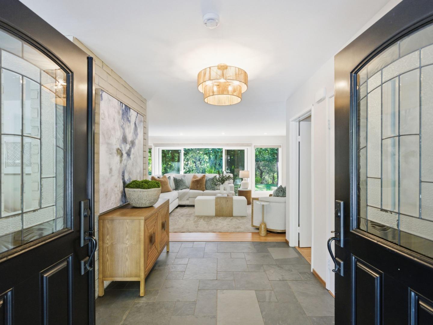 Detail Gallery Image 2 of 36 For 28266 Christopher Ln, Los Altos Hills,  CA 94022 - 4 Beds | 3/1 Baths