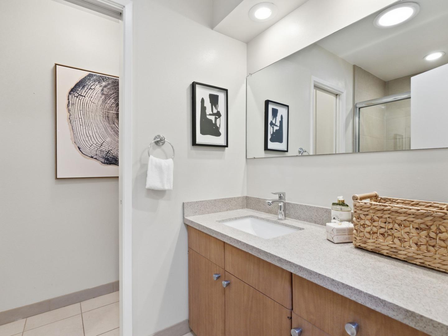 Detail Gallery Image 22 of 36 For 28266 Christopher Ln, Los Altos Hills,  CA 94022 - 4 Beds | 3/1 Baths