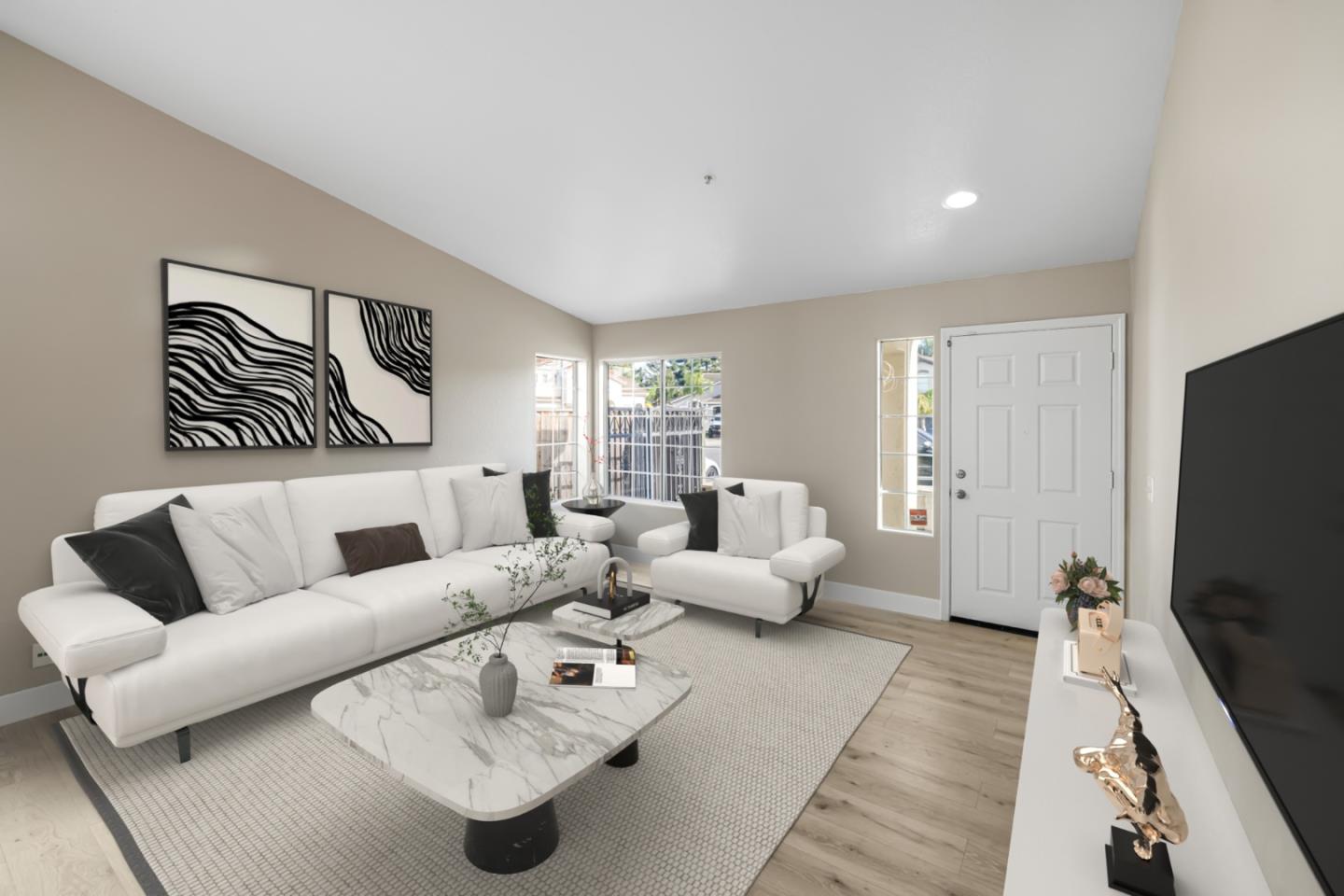 Detail Gallery Image 3 of 16 For 11 Saguaro Cir, Salinas,  CA 93905 - 4 Beds | 2 Baths