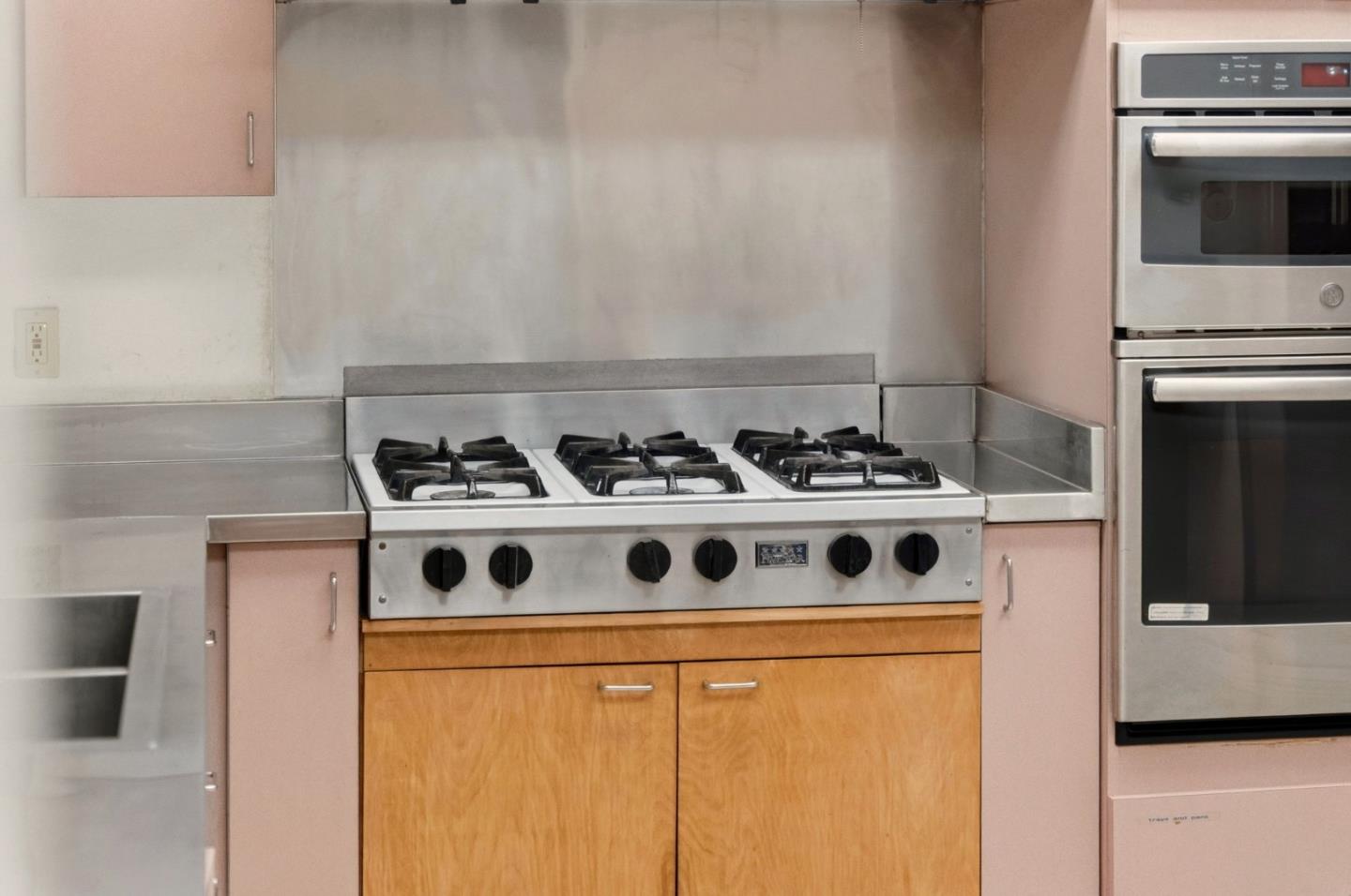 Detail Gallery Image 42 of 104 For 24952 Cypress Ave, Hayward,  CA 94544 - – Beds | – Baths