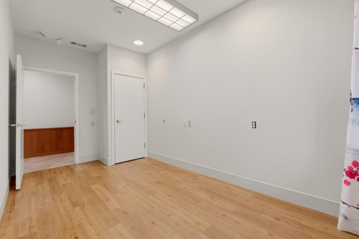 Detail Gallery Image 52 of 104 For 24952 Cypress Ave, Hayward,  CA 94544 - – Beds | – Baths