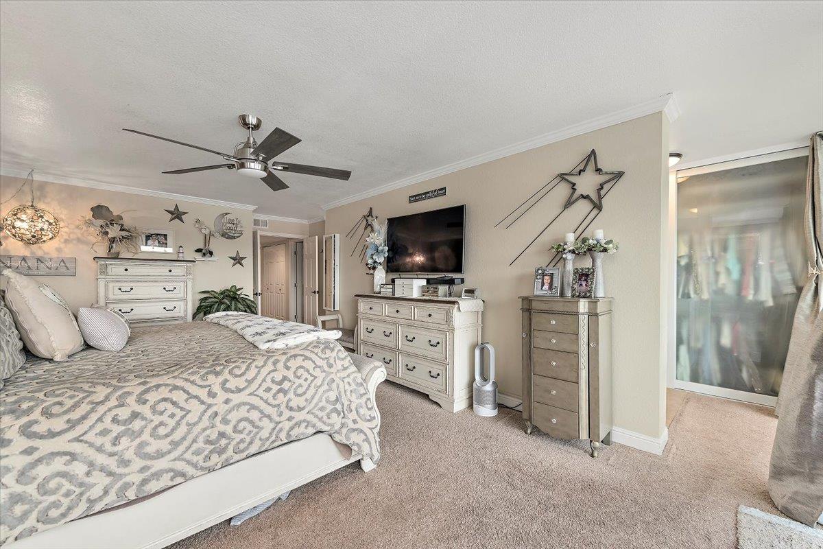 Detail Gallery Image 25 of 33 For 444 Fathom Dr, San Mateo,  CA 94404 - 4 Beds | 2/1 Baths