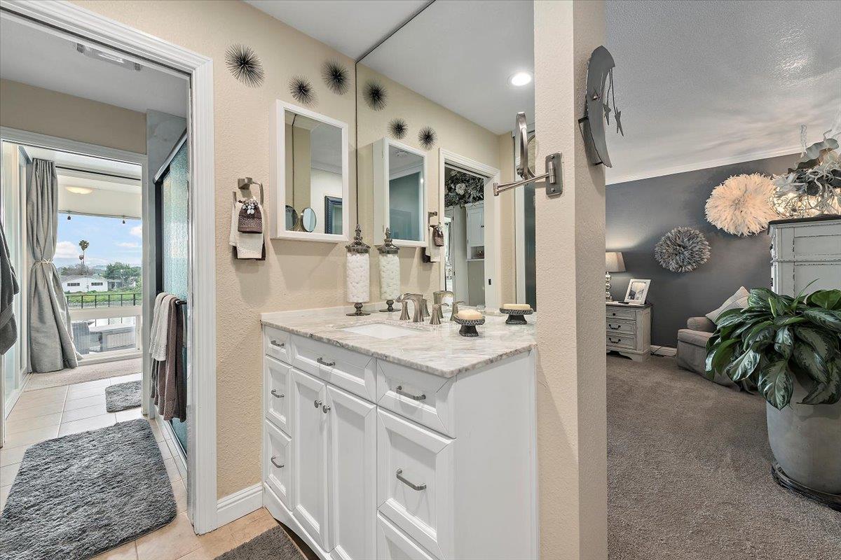 Detail Gallery Image 28 of 33 For 444 Fathom Dr, San Mateo,  CA 94404 - 4 Beds | 2/1 Baths