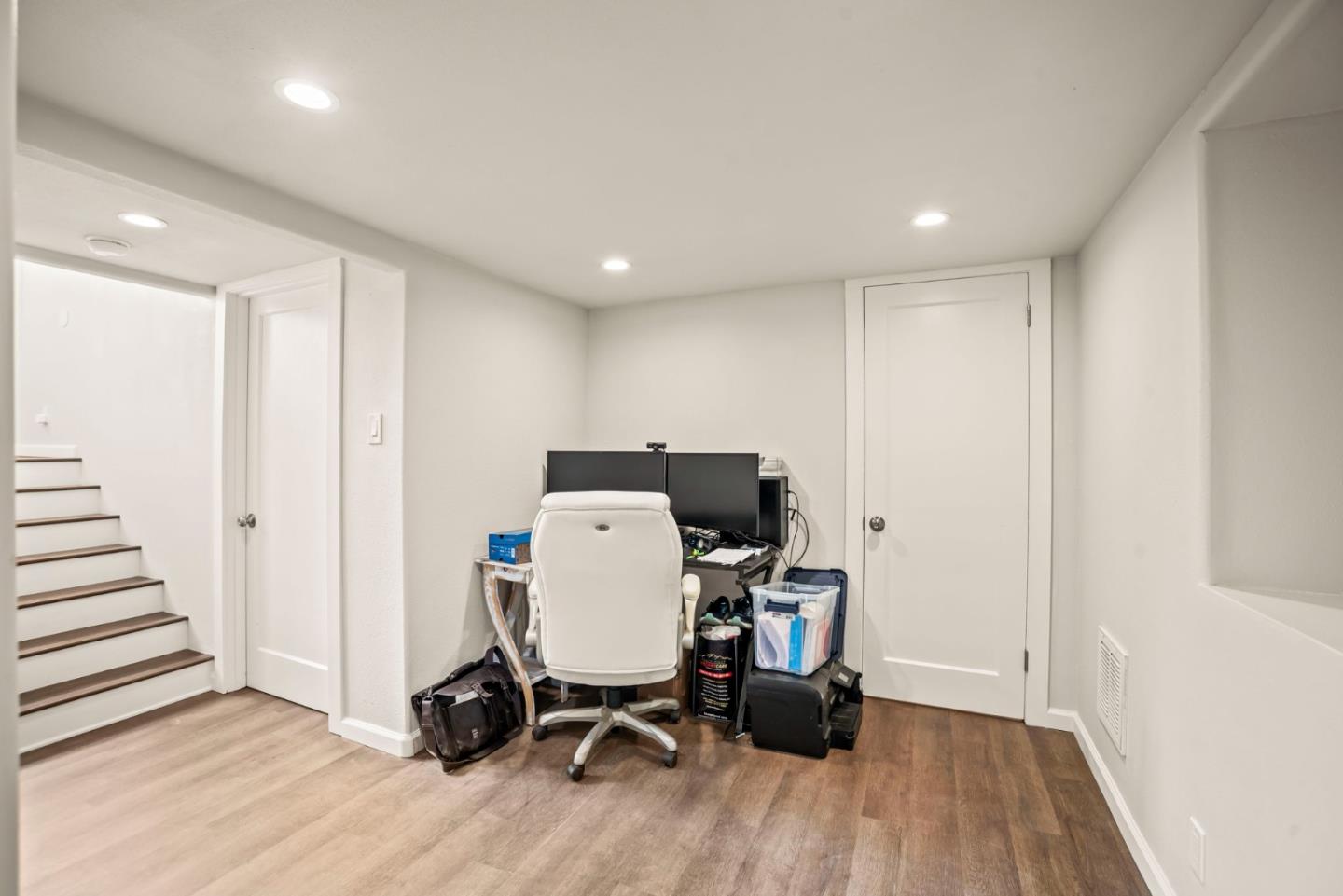 Detail Gallery Image 17 of 33 For 731 Locust St, San Jose,  CA 95110 - 2 Beds | 2 Baths