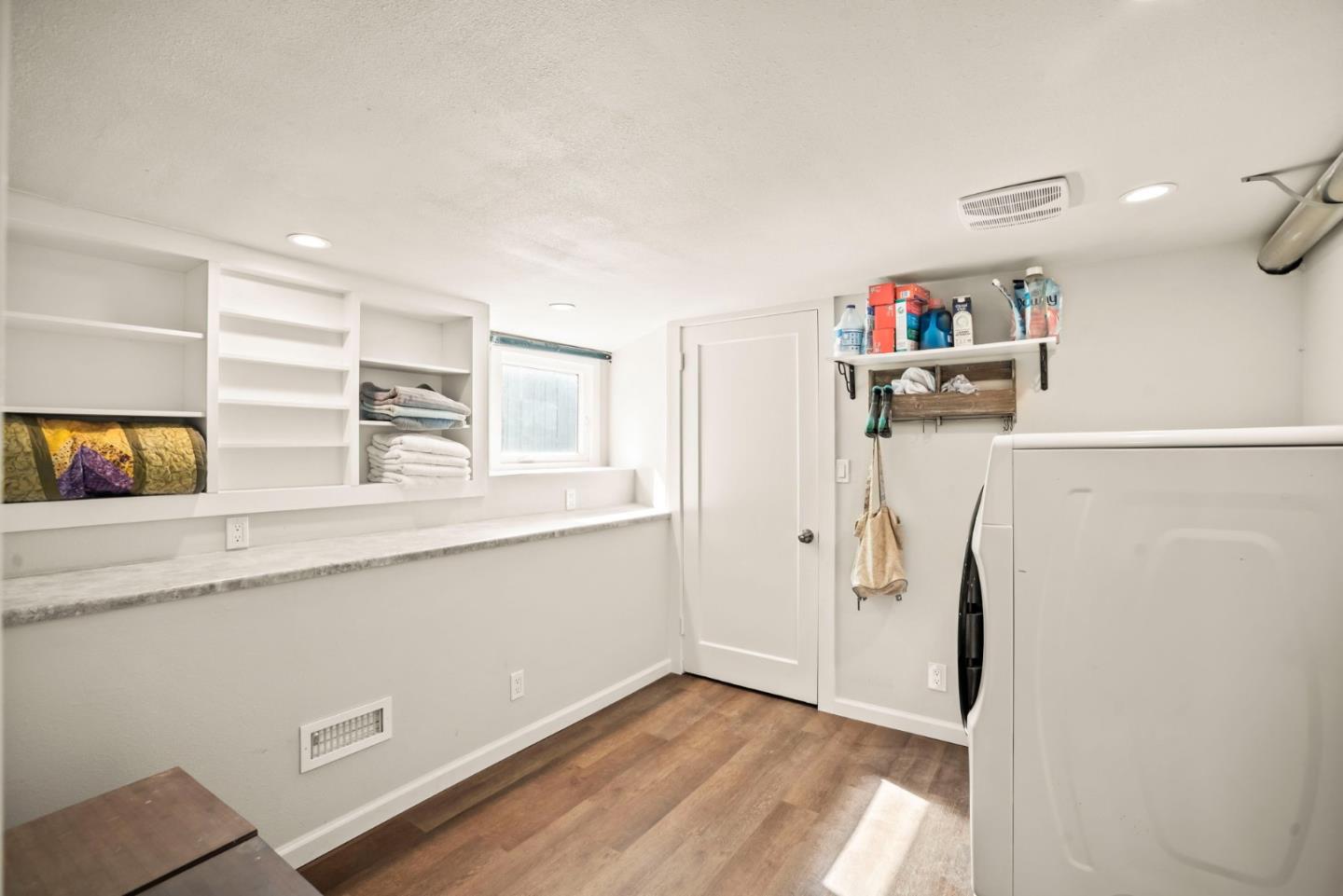 Detail Gallery Image 26 of 33 For 731 Locust St, San Jose,  CA 95110 - 2 Beds | 2 Baths