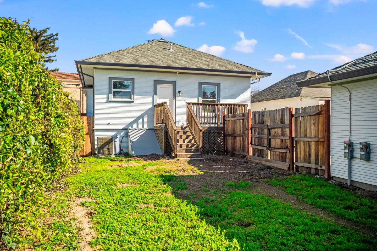 Detail Gallery Image 32 of 33 For 731 Locust St, San Jose,  CA 95110 - 2 Beds | 2 Baths