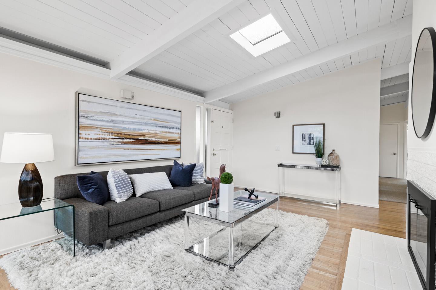 Detail Gallery Image 4 of 25 For 3866 Corina Way, Palo Alto,  CA 94303 - 3 Beds | 2 Baths