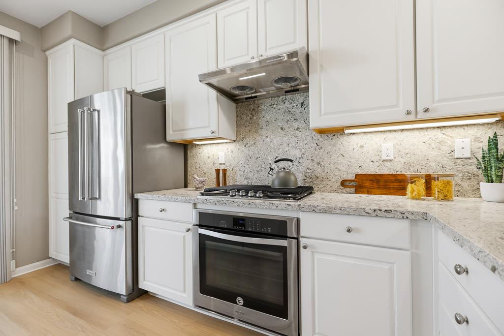 Detail Gallery Image 24 of 65 For 1279 Milkweed St, Milpitas,  CA 95035 - 4 Beds | 3/1 Baths