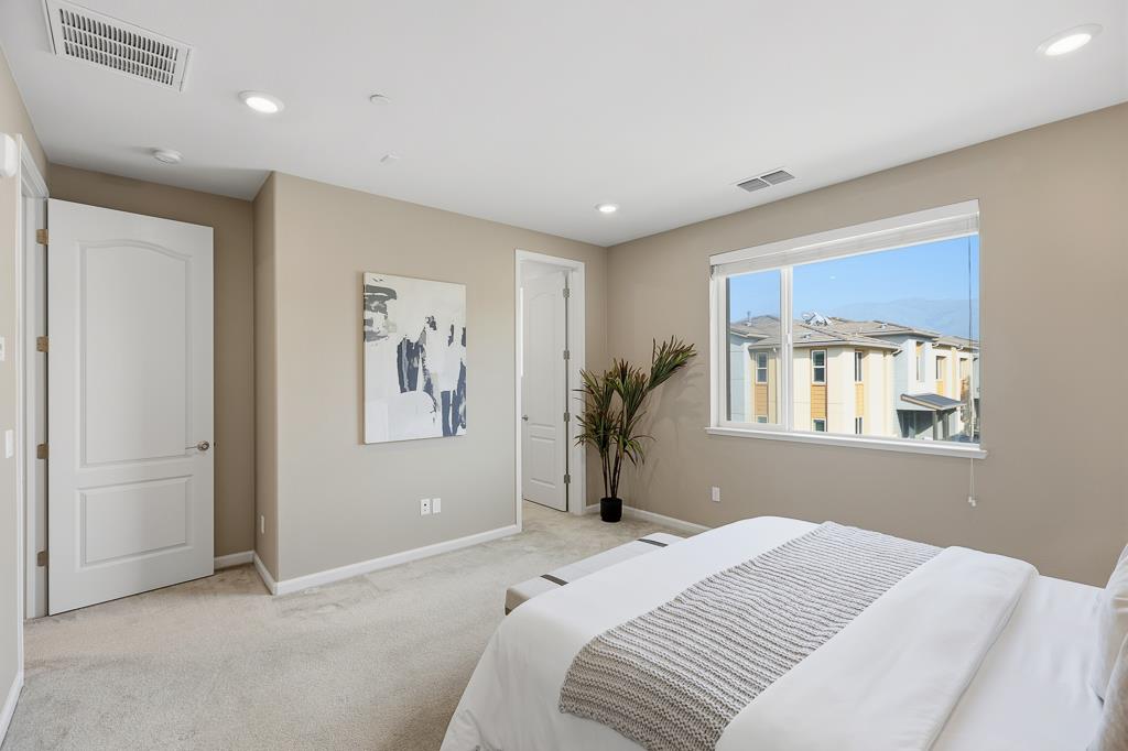 Detail Gallery Image 48 of 65 For 1279 Milkweed St, Milpitas,  CA 95035 - 4 Beds | 3/1 Baths