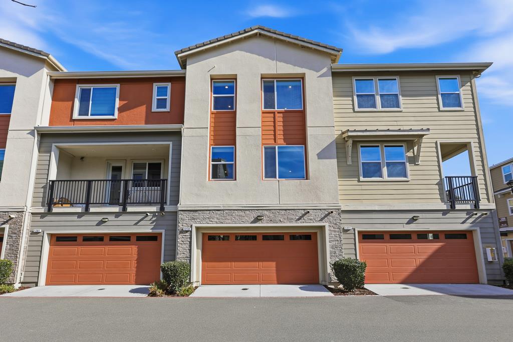 Detail Gallery Image 58 of 65 For 1279 Milkweed St, Milpitas,  CA 95035 - 4 Beds | 3/1 Baths