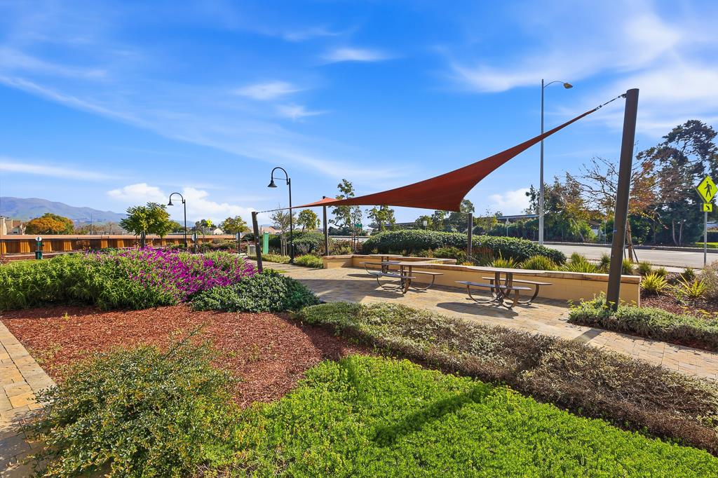 Detail Gallery Image 60 of 65 For 1279 Milkweed St, Milpitas,  CA 95035 - 4 Beds | 3/1 Baths