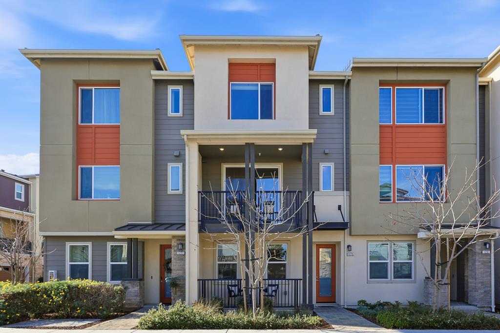 Detail Gallery Image 62 of 65 For 1279 Milkweed St, Milpitas,  CA 95035 - 4 Beds | 3/1 Baths