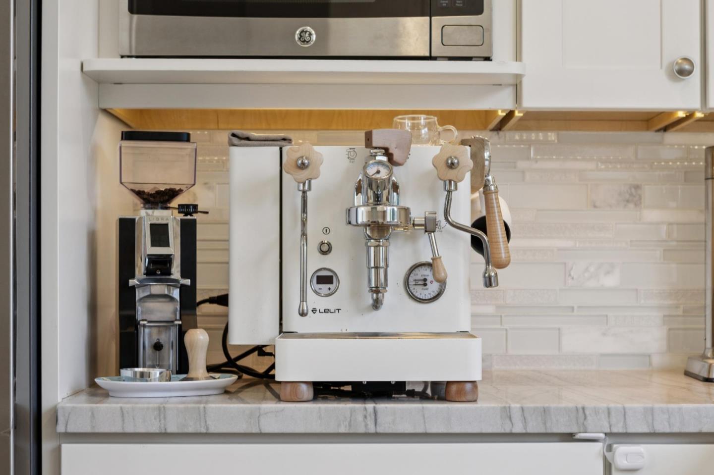 Detail Gallery Image 27 of 72 For 613 Grandview Blvd, Half Moon Bay,  CA 94019 - 3 Beds | 2 Baths