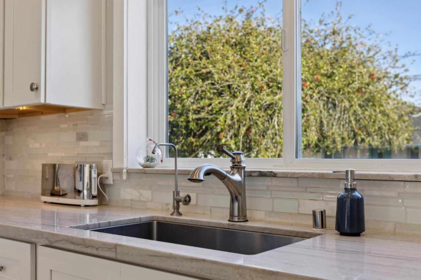 Detail Gallery Image 29 of 72 For 613 Grandview Blvd, Half Moon Bay,  CA 94019 - 3 Beds | 2 Baths