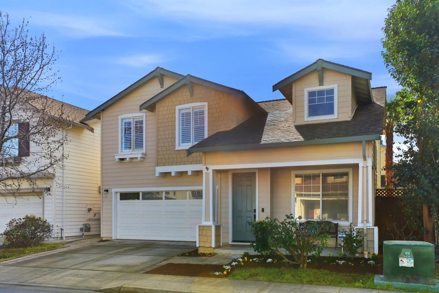 Detail Gallery Image 4 of 63 For 928 Wilks St, East Palo Alto,  CA 94303 - 4 Beds | 2/1 Baths