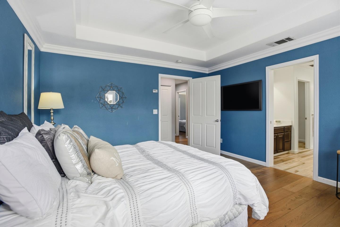 Detail Gallery Image 48 of 63 For 928 Wilks St, East Palo Alto,  CA 94303 - 4 Beds | 2/1 Baths