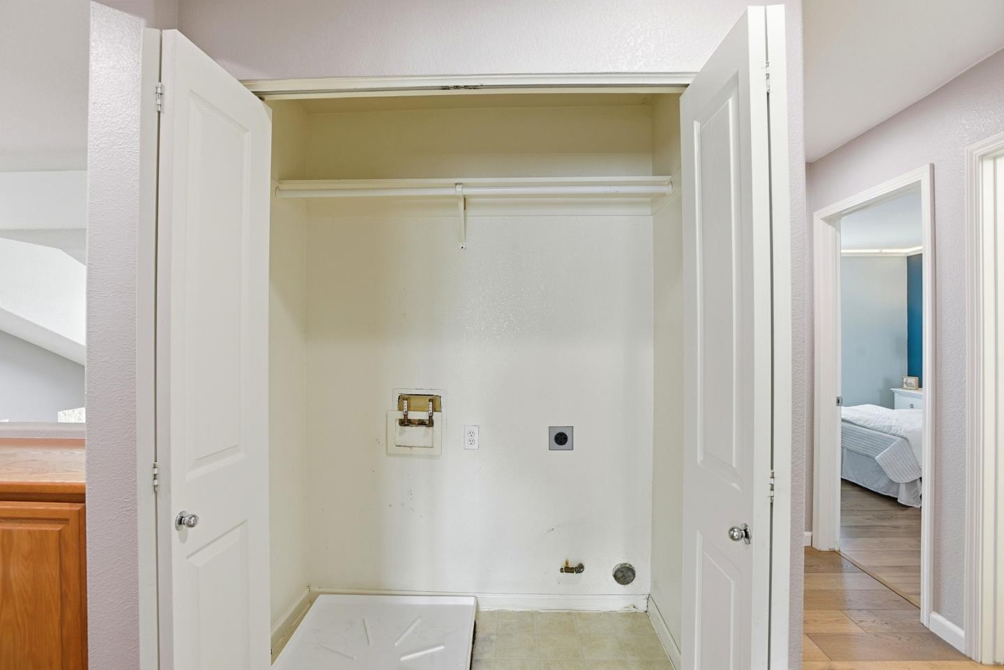 Detail Gallery Image 54 of 63 For 928 Wilks St, East Palo Alto,  CA 94303 - 4 Beds | 2/1 Baths