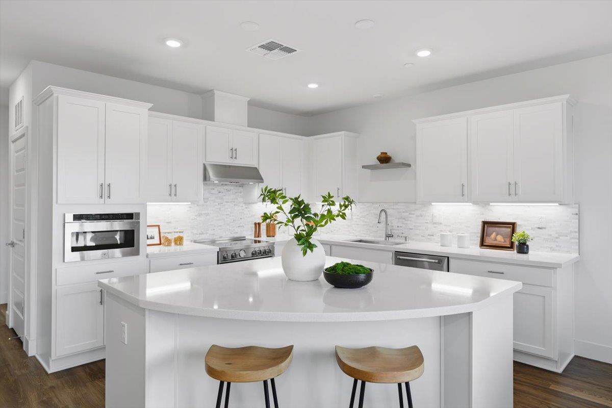 Detail Gallery Image 21 of 63 For 921 Magnolia Ter #7,  Sunnyvale,  CA 94086 - 2 Beds | 2/1 Baths