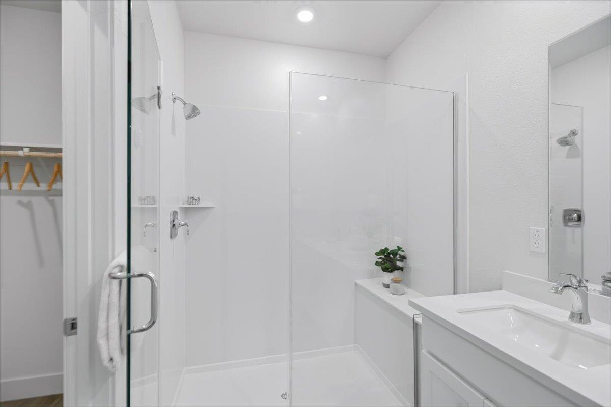 Detail Gallery Image 49 of 63 For 921 Magnolia Ter #7,  Sunnyvale,  CA 94086 - 2 Beds | 2/1 Baths