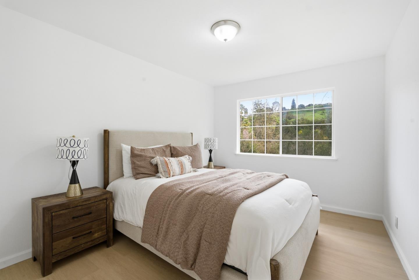 Detail Gallery Image 22 of 49 For 3230 Oak View Ln, Morgan Hill,  CA 95037 - 3 Beds | 2/1 Baths