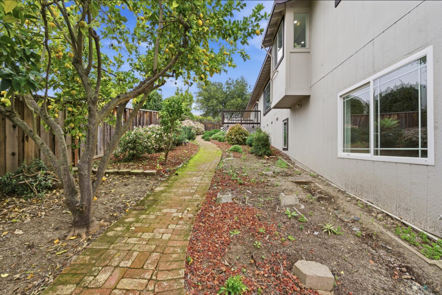 Detail Gallery Image 35 of 49 For 3230 Oak View Ln, Morgan Hill,  CA 95037 - 3 Beds | 2/1 Baths