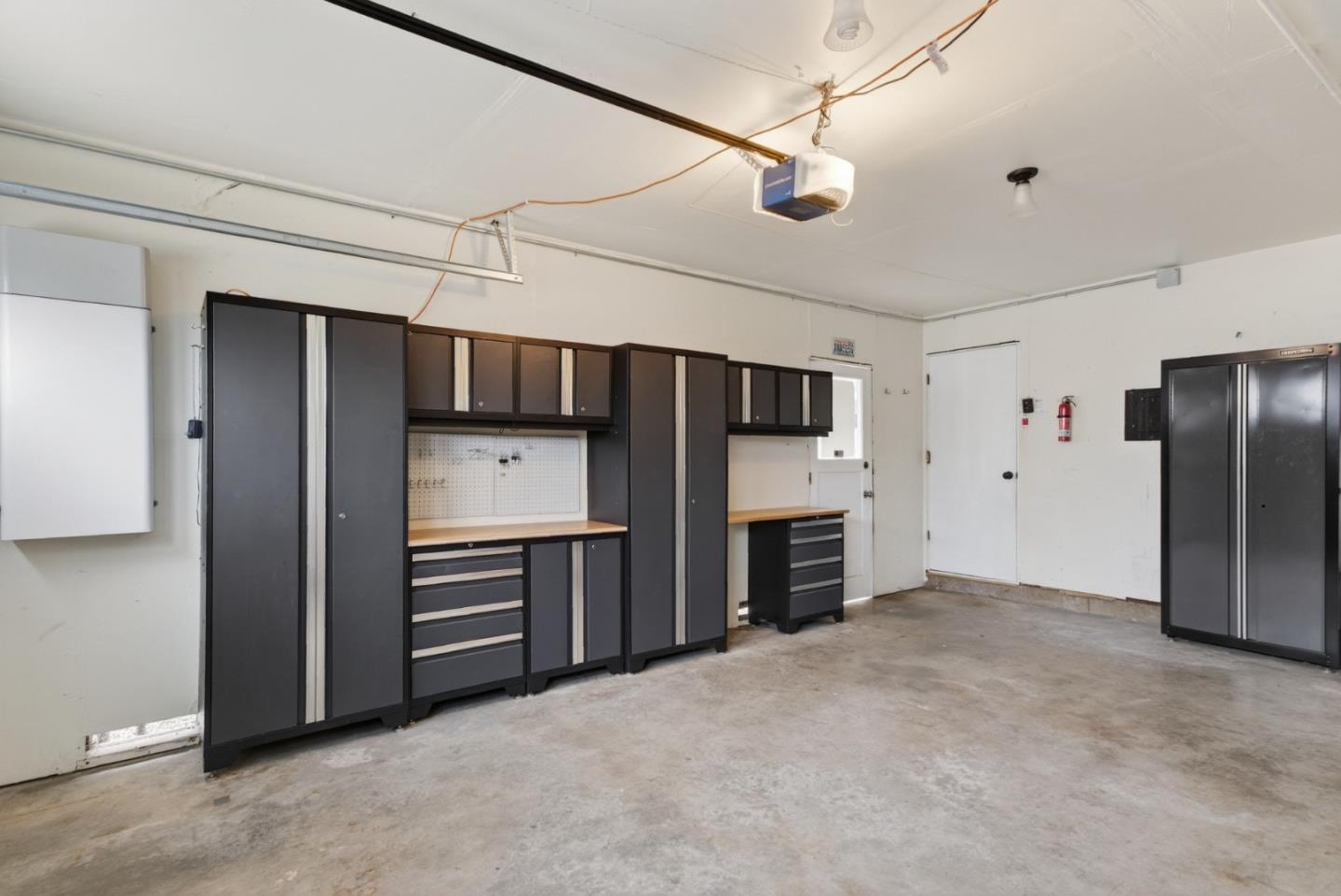 Detail Gallery Image 11 of 31 For 5484 Entrance Dr, Soquel,  CA 95073 - 4 Beds | 2 Baths