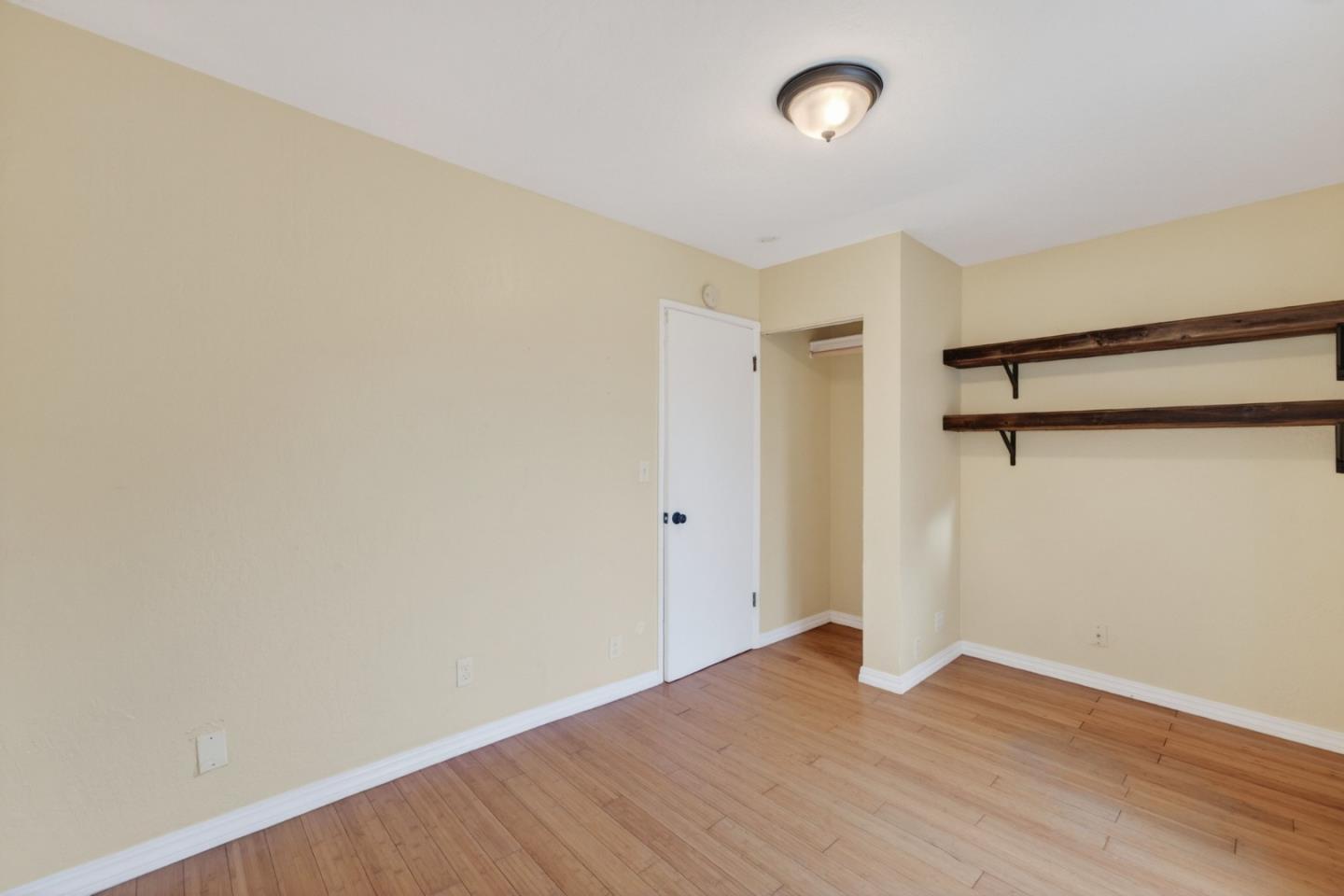 Detail Gallery Image 13 of 31 For 5484 Entrance Dr, Soquel,  CA 95073 - 4 Beds | 2 Baths