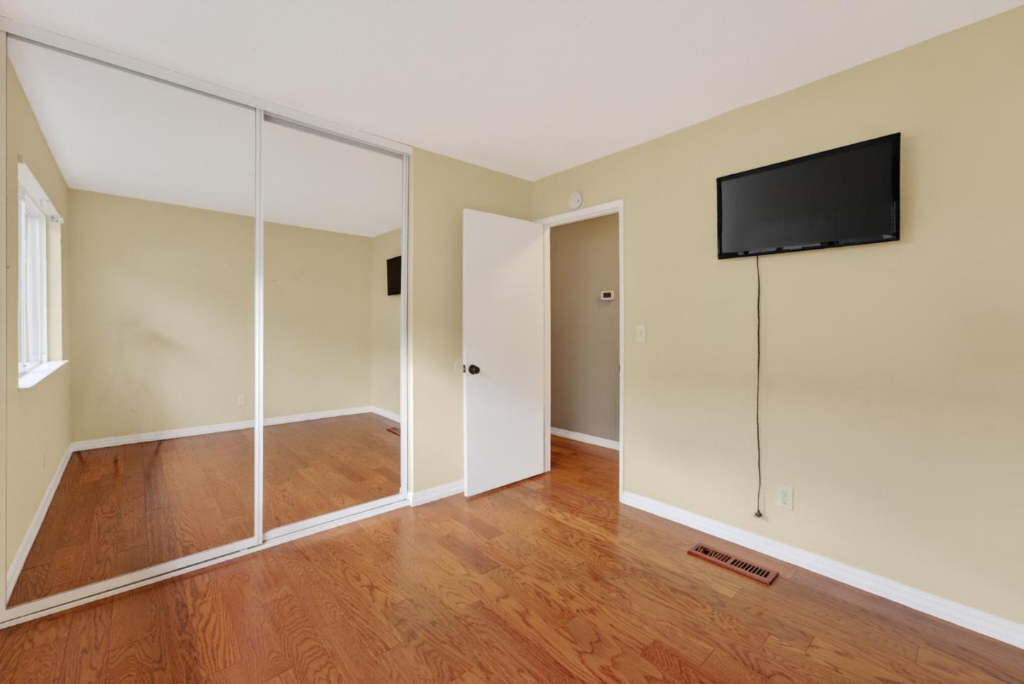 Detail Gallery Image 16 of 31 For 5484 Entrance Dr, Soquel,  CA 95073 - 4 Beds | 2 Baths