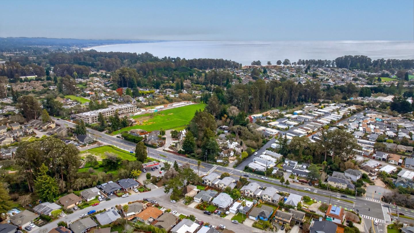 Detail Gallery Image 29 of 31 For 5484 Entrance Dr, Soquel,  CA 95073 - 4 Beds | 2 Baths