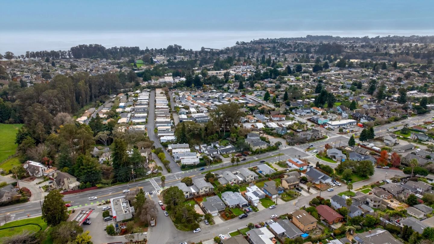 Detail Gallery Image 31 of 31 For 5484 Entrance Dr, Soquel,  CA 95073 - 4 Beds | 2 Baths