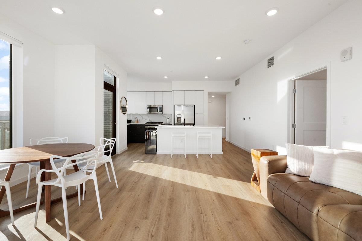 Detail Gallery Image 12 of 54 For 52 Kirkwood Ave #426,  San Francisco,  CA 94124 - 2 Beds | 2 Baths