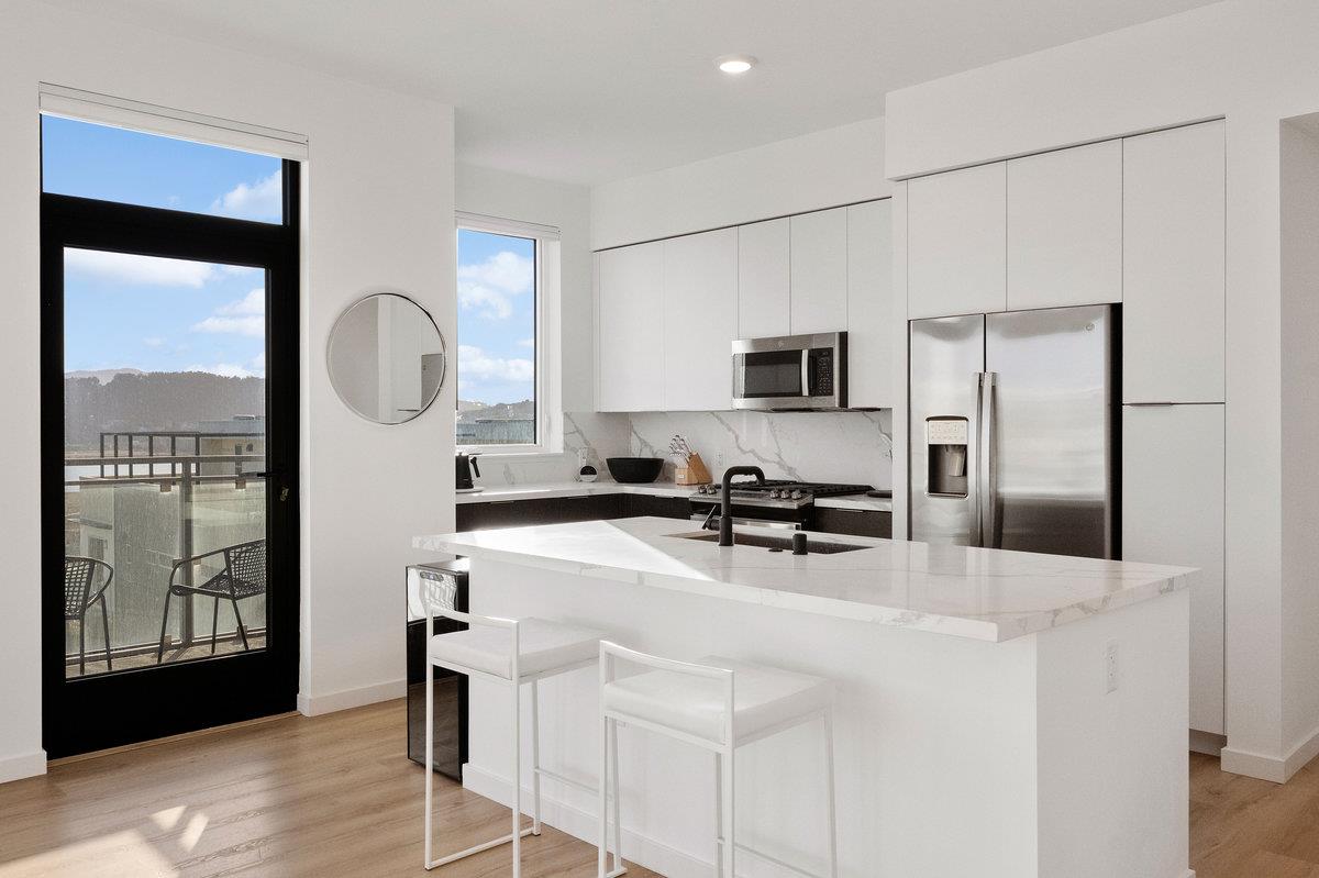 Detail Gallery Image 16 of 54 For 52 Kirkwood Ave #426,  San Francisco,  CA 94124 - 2 Beds | 2 Baths