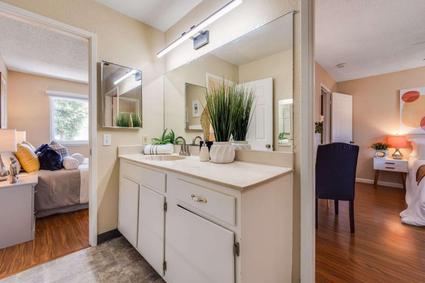Detail Gallery Image 23 of 30 For 3696 Woodbine Way, Pleasanton,  CA 94588 - 2 Beds | 1/1 Baths