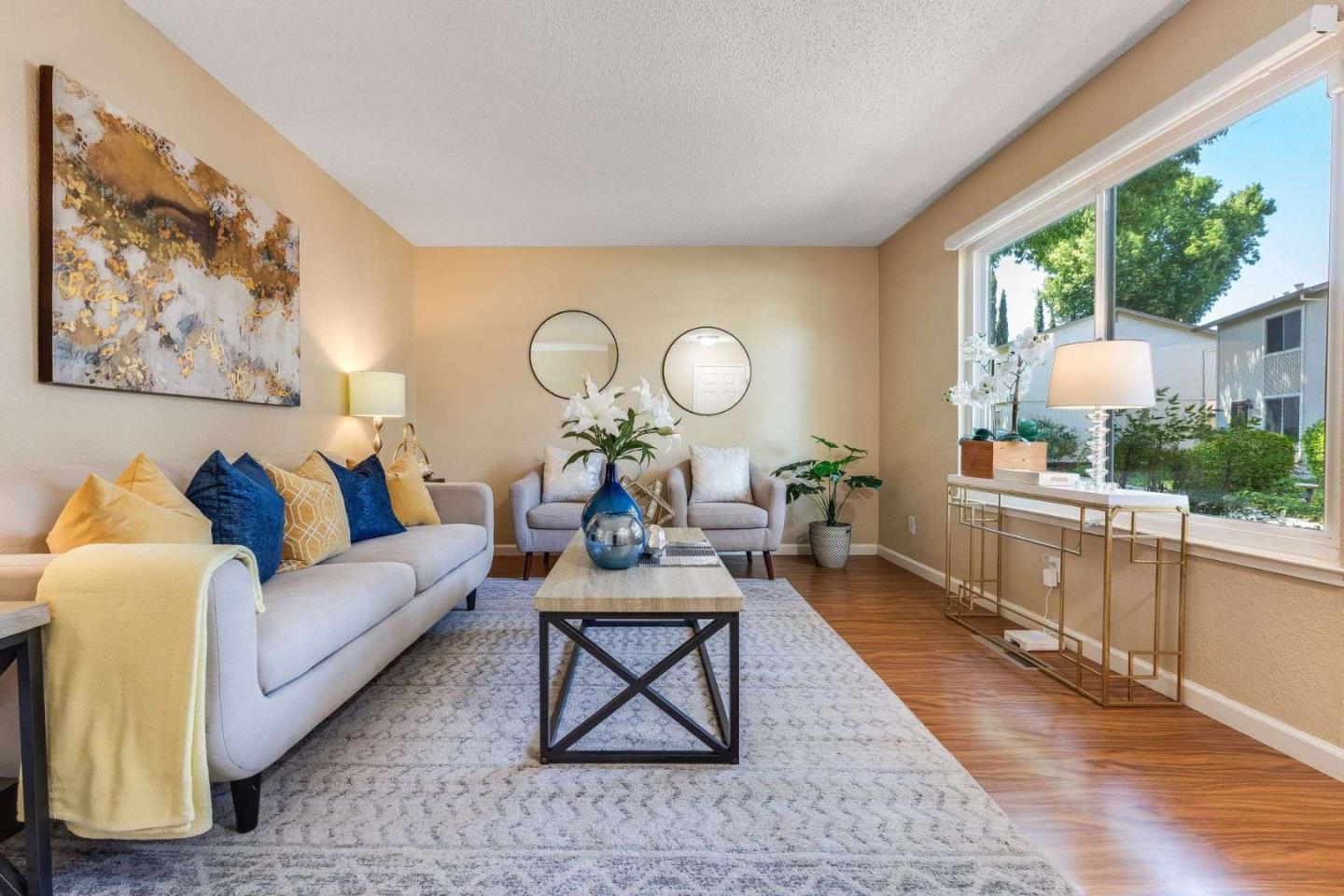 Detail Gallery Image 3 of 30 For 3696 Woodbine Way, Pleasanton,  CA 94588 - 2 Beds | 1/1 Baths