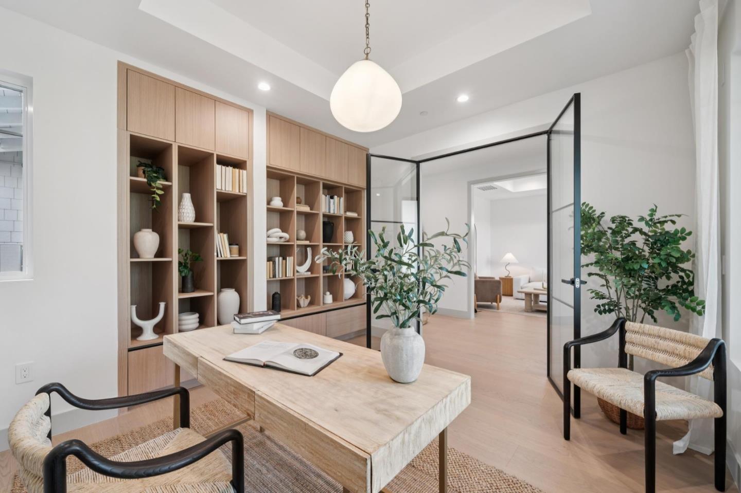 Detail Gallery Image 12 of 51 For 985 Lincoln Ave, Palo Alto,  CA 94301 - 5 Beds | 4/1 Baths