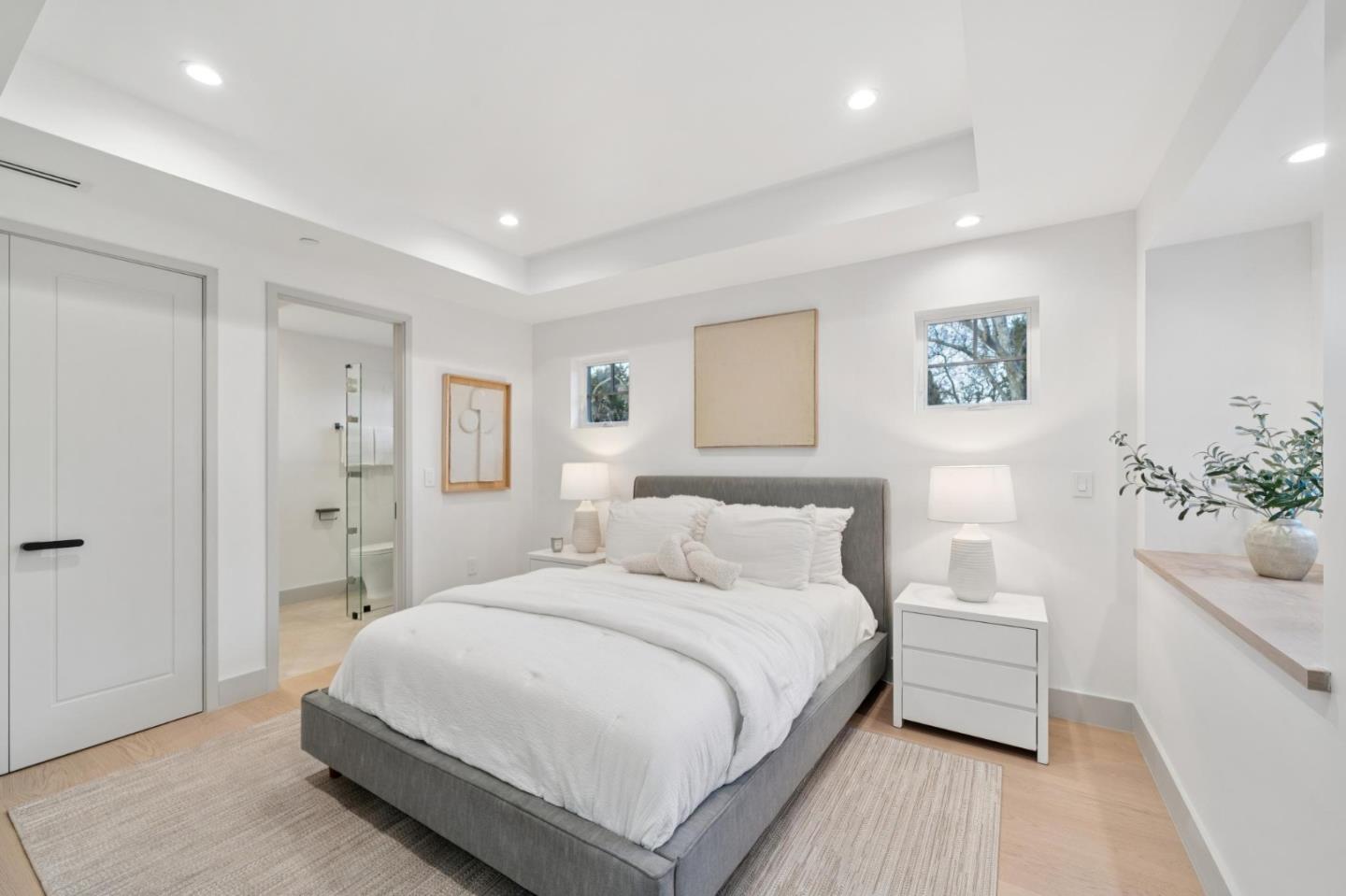 Detail Gallery Image 43 of 51 For 985 Lincoln Ave, Palo Alto,  CA 94301 - 5 Beds | 4/1 Baths