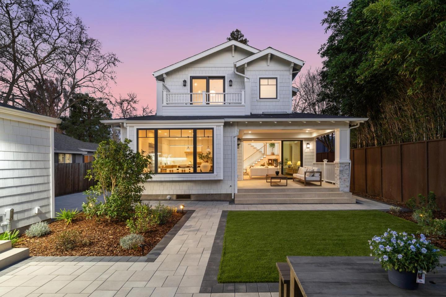 Detail Gallery Image 50 of 51 For 985 Lincoln Ave, Palo Alto,  CA 94301 - 5 Beds | 4/1 Baths