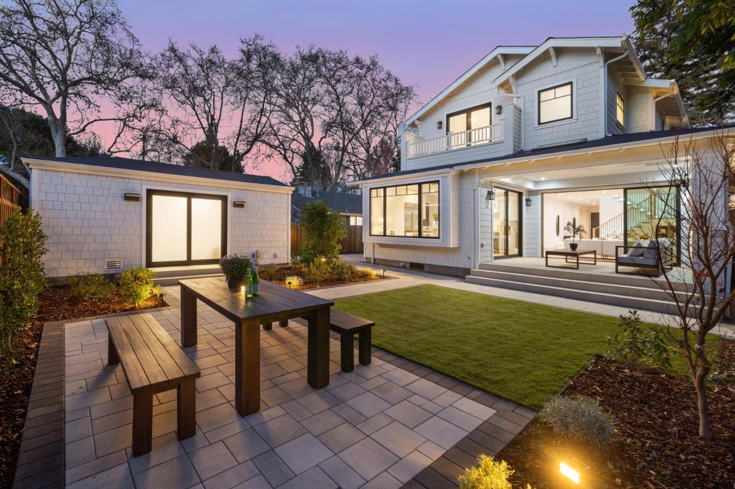 Detail Gallery Image 51 of 51 For 985 Lincoln Ave, Palo Alto,  CA 94301 - 5 Beds | 4/1 Baths