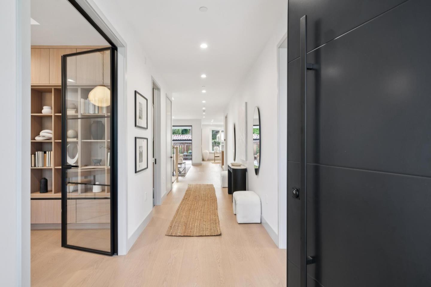 Detail Gallery Image 6 of 51 For 985 Lincoln Ave, Palo Alto,  CA 94301 - 5 Beds | 4/1 Baths