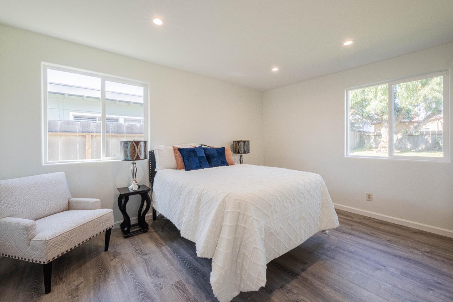 Detail Gallery Image 17 of 35 For 323 Chaparral St, Salinas,  CA 93906 - 3 Beds | 1 Baths