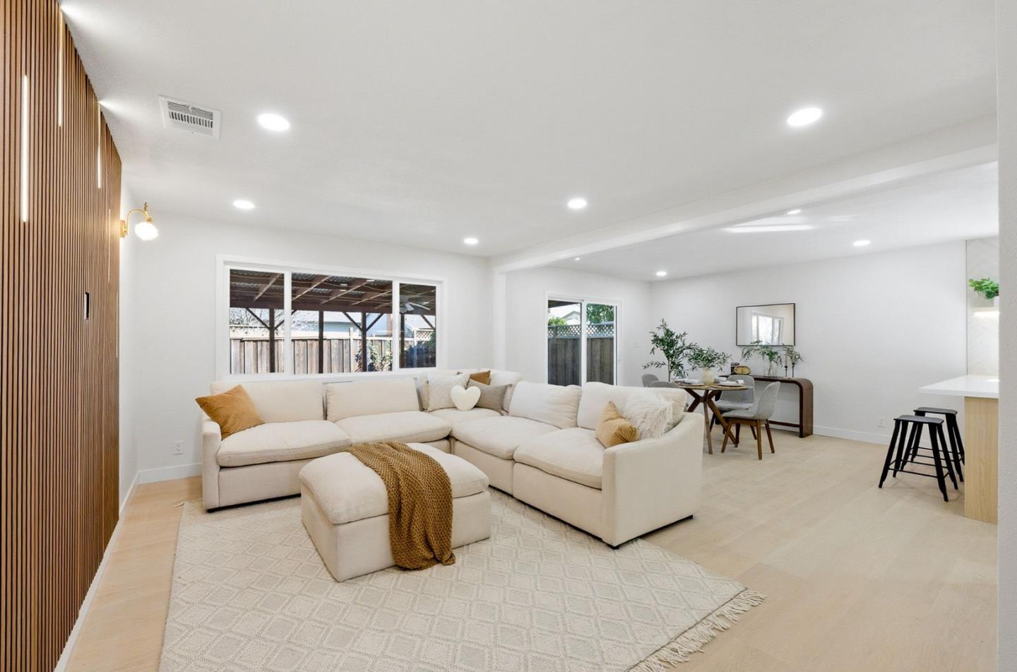 Detail Gallery Image 5 of 29 For 35172 Lancero St, Fremont,  CA 94536 - 4 Beds | 2 Baths