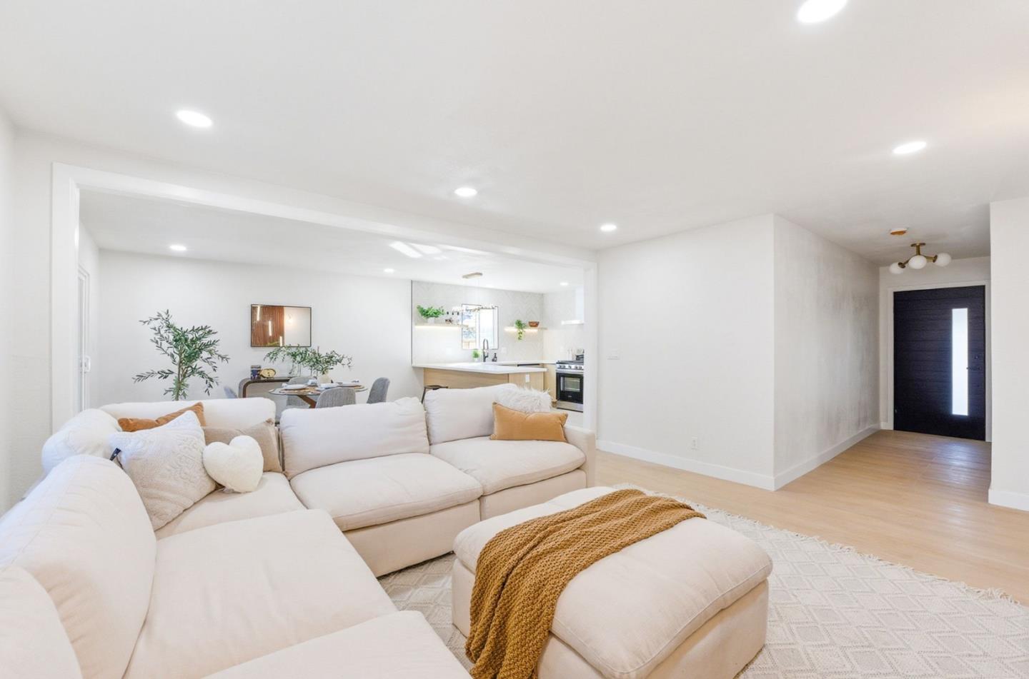 Detail Gallery Image 7 of 29 For 35172 Lancero St, Fremont,  CA 94536 - 4 Beds | 2 Baths