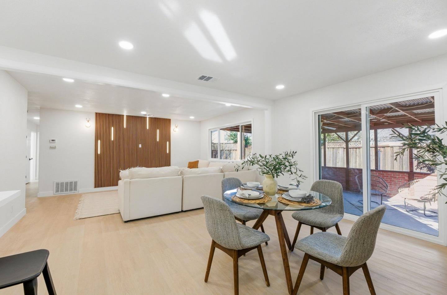 Detail Gallery Image 9 of 29 For 35172 Lancero St, Fremont,  CA 94536 - 4 Beds | 2 Baths